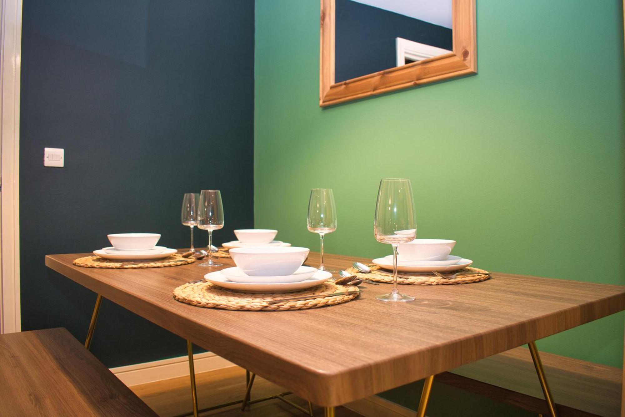 Spacious City Centre Apt - Free Parking - Ao Arena Manchester Dış mekan fotoğraf